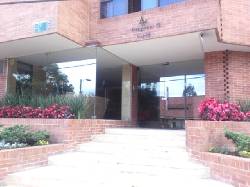 APARTAMENTO EN ARRIENDO ROSALES S-437-1166 Bogot, Colombia