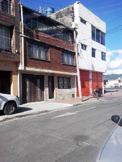 Se arrienda bodega en rio negro 432-153 BOGOTA, COLOMBIA