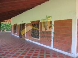 Excelente casa en Caucasia (CAUCA1367) Medelln, Colombia