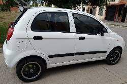 EXCELENTE SPARK LT CON AIRE 2013, BLANCO PALMIRA, COLOMBIA