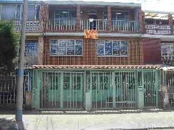 CASA EN FONTIBON LA CABAA Bogot, Colombia