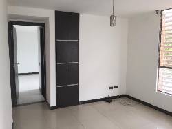 ALQUILO EXCELENTE APARTAMENTO AMPLIO AL SUR DE CALI Cali, Colombia