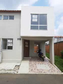 ALQUILO EXCELENTE CASA EN EL CONDOMINIO TUCAN. Cali, Colombia