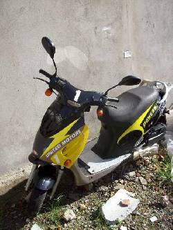 Moto UM POWER MAX 125 Guarne, Colombia