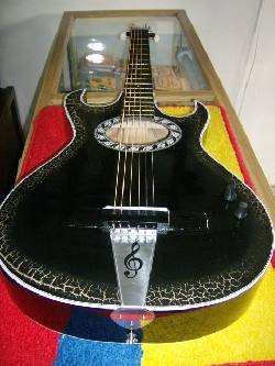 GUITARRAS ELECTROCUSTICAS 2 PUNTAS CDAS EN ACERO  BOGOTA, COLOMBIA