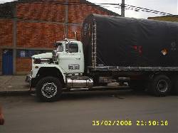 vendo doble troque dodge 900 bogota, colombia