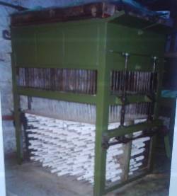 Vendo Maquinaria para Velera Fresno, Colombia