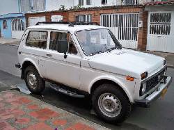 VENDO LADA 2121 BOGOTA, COLOMBIA
