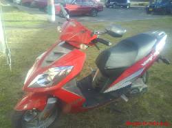 MOTOCICLETA UM VERTIX 200 MELGAR, COLOMBIA