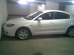 vendo mazda3 blanco modelo 2010 medellin, colombia