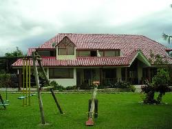 VENPERMUTO HERMOSA CASAQUINTA FUSAGASUGA  cundinamarca, colombia