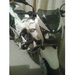 pulsar blanca con 2 alarmas antirobos medellin, colombia