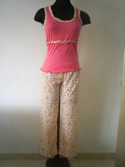 Hermosa pijama con moito atras pereira, Colombia