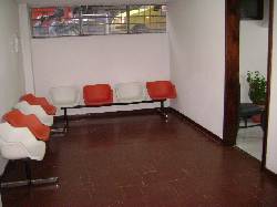 Vendo local con 5 oficinas Pereira, Colombia