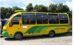 VENDO BUSETA NPR MOD. 2000 Bucaramanga, Colombia