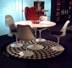 ESPECTACULARES MUEBLES SILLAS-MESAS EN FIBRA DE VIDRIO BOGOTA, COLOMBIA