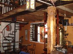 VENDO CAFE-ARTE, BAR Bogota, Colombia