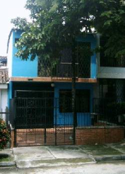 VENDO CASA EN CALI  BARRIO VIPASA cali, colombia
