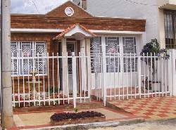 VENPERMUTO CASA DE UN PISO EN FUSAGASUGA  fusagasuga, colombia