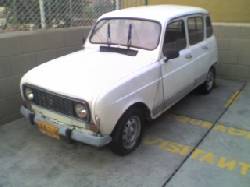 RENAULT 4 MASTER $1'000.000 Medellin, Colombia