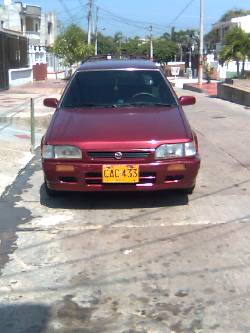 VENDO MAZDA 323 SW barranquilla, colombia