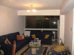 APARTAMENTO EN VENTA EN LA URBINA FLEX 10-3174 Caracas, Venezuela