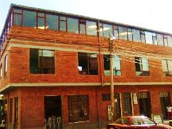 VENDO casa ESQUINERA comercial en centro de Fusagasuga. Bogota, Colombia