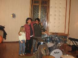 clases de  guitarra, bajo y bateria. Bogot, Colombia