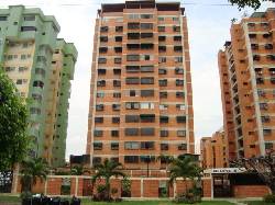Rent-A-House, vende Apartamento como nuevo en Base Arag Maracay, Venezuela