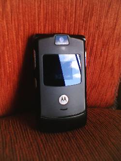 Vendo celular V3 Black Bogota, Colombia