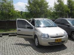Vendo Renault clio  BOGOTA , COLOMBIA