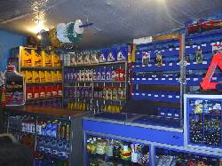 venta de negocio de lubricantes y tornilleria bogota, colombia