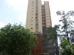 se alquila oficina en torre unida valencia Valencia, Venezuela