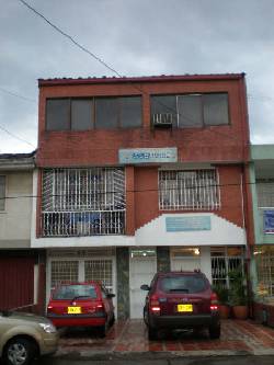 VENPERMUTO EDIFICIO PARA VIVIENDA U OFICINA cali, colombia