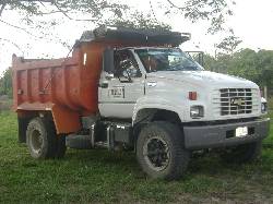 SE ALQUILA VOLQUETA SENCILLA MODELO 2009 YOPAL, COLOMBIA