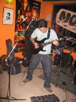 Clases de guitarra Bogota, Colombia