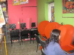 VENDO MISCELANEA CON INTERNET ACREDITADA Bogot, Colombia