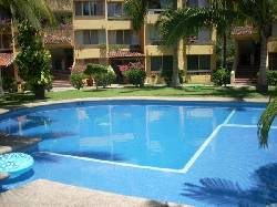 DEPARTAMENTO CON CANCHA DE TENIS zihuatanejo, mexico