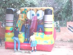 VENDO SALTARIN INFLABLE TOBOGAN CON PISCINA  Bucaramanga, Colombia