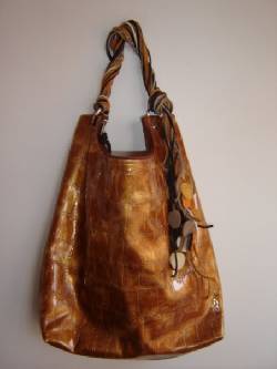 ESPECTACULARES CARTERAS bogot, Colombia