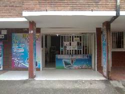 local comercial candelaria la nueva bogota, Colombia