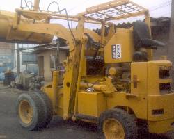 CARGADOR FRONTAL KOMATSU 1.5 MOD. SD-25-3 JAP tacna, peru