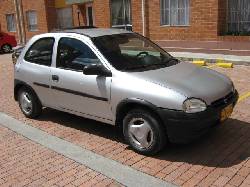 vendo Full chevrolet corsa 98 coupe bogota, colombia