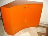 Mesa esquinera naranja 80 x 80   En Excelente Esta Medelln, Colombia