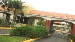 Chalets de La Playa, Vega Baja, Puerto Rico Bayam�n, Puerto Rico