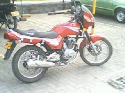 Vepermuto, moto Titania 125 sportiva. $ 2.700.000 Bogot, Colombia