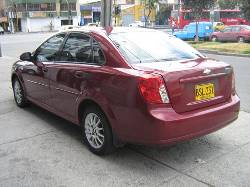 VENDO CHEVROLET OPTRA 1.4  CON AIRE bogota, colombia