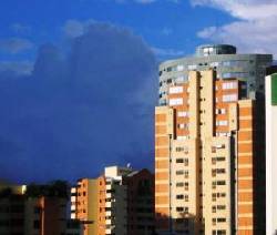 Se alquila bello apartamento en Los Mangos Valencia, Venezuela