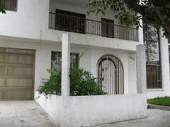VENPERMUTO CASA ESQUINERA  EL INGENIO Cali, Colombia