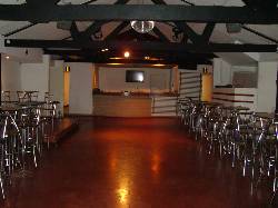 VENDO BAR TOTALMENTE ADECUADO CALI, COLOMBIA